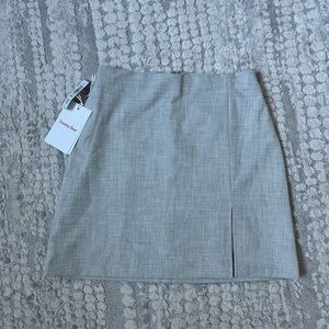 Aritzia Light Grey Tatiana Skirt